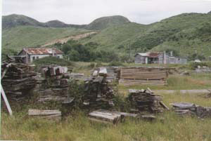 An old shack in Piropiro